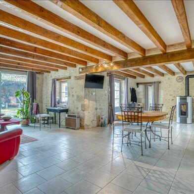 Maison 6 pièces 299980 €