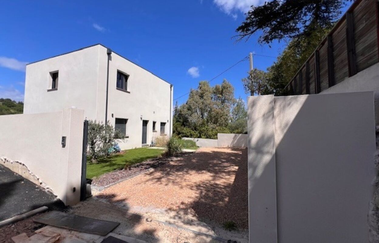 maison 6 pièces 123 m2 à vendre à Clermont-l'Hérault (34800)