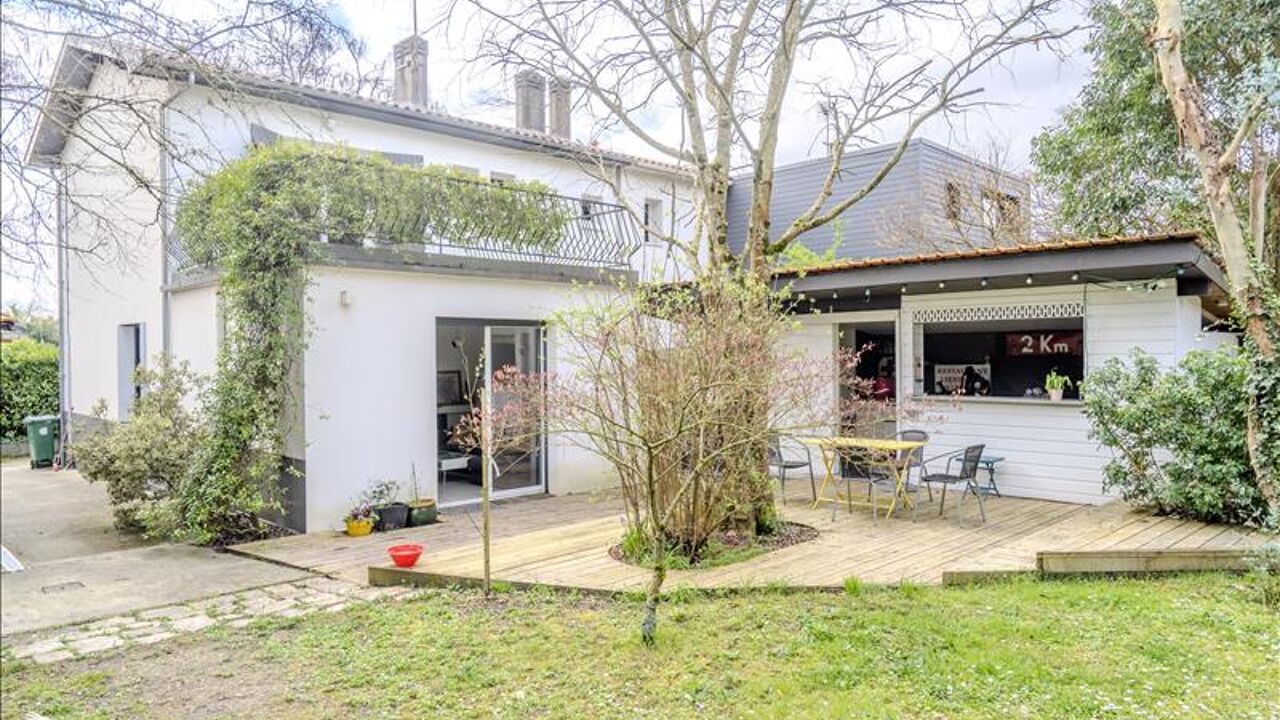 maison 6 pièces 152 m2 à vendre à Villenave-d'Ornon (33140)