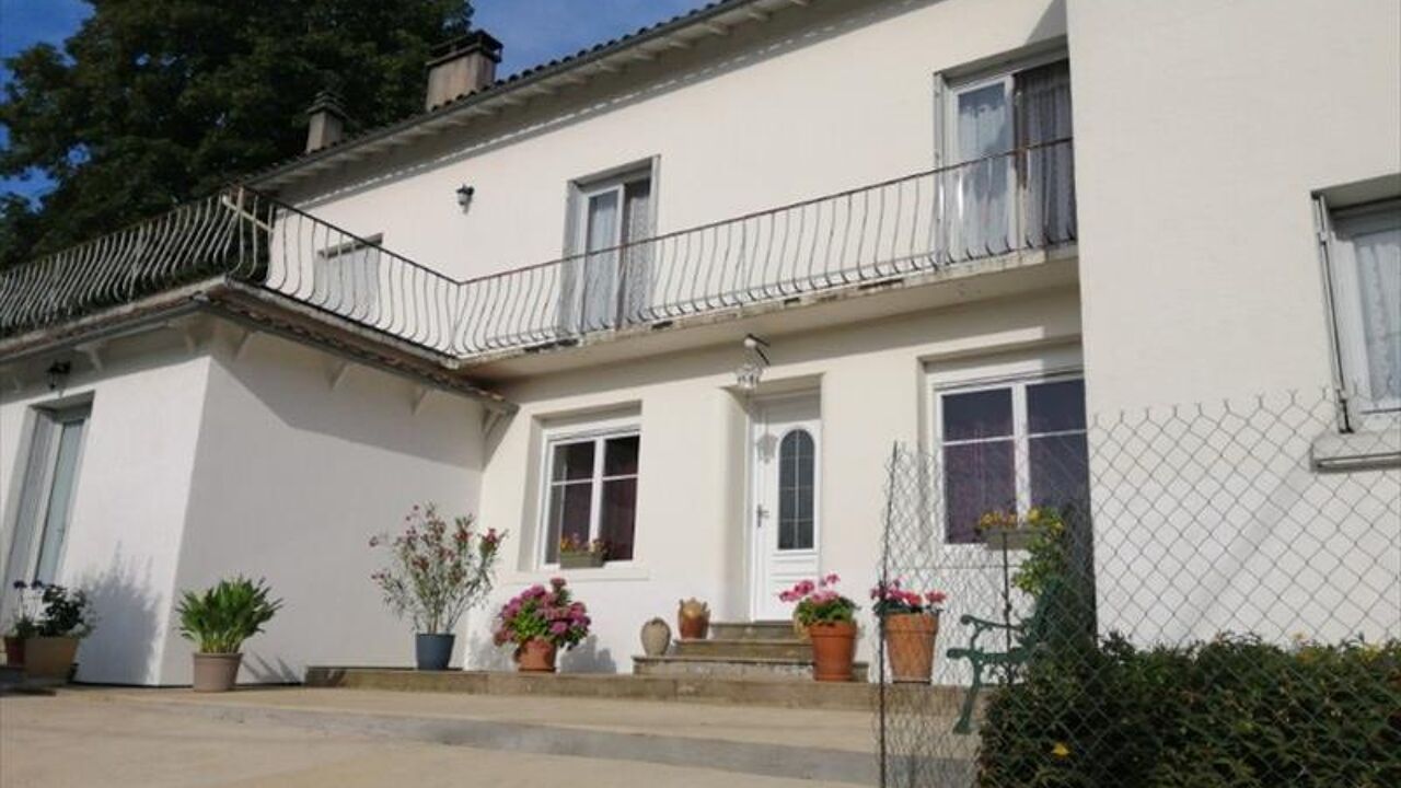 maison 5 pièces 165 m2 à vendre à Saint-Pardoux-la-Rivière (24470)