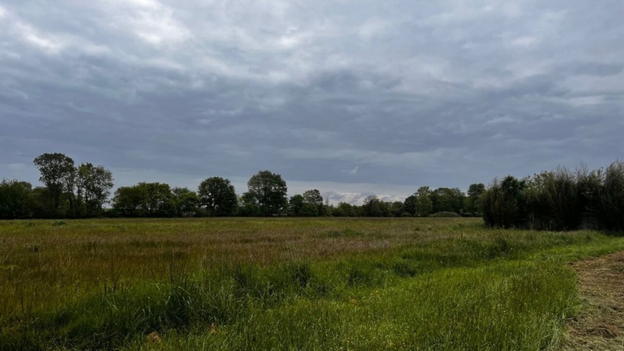 terrain  pièces 479 m2 à vendre à Saint-Georges-du-Bois (17700)