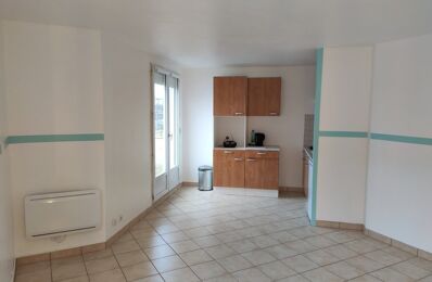location appartement 580 € CC /mois à proximité de Agnetz (60600)