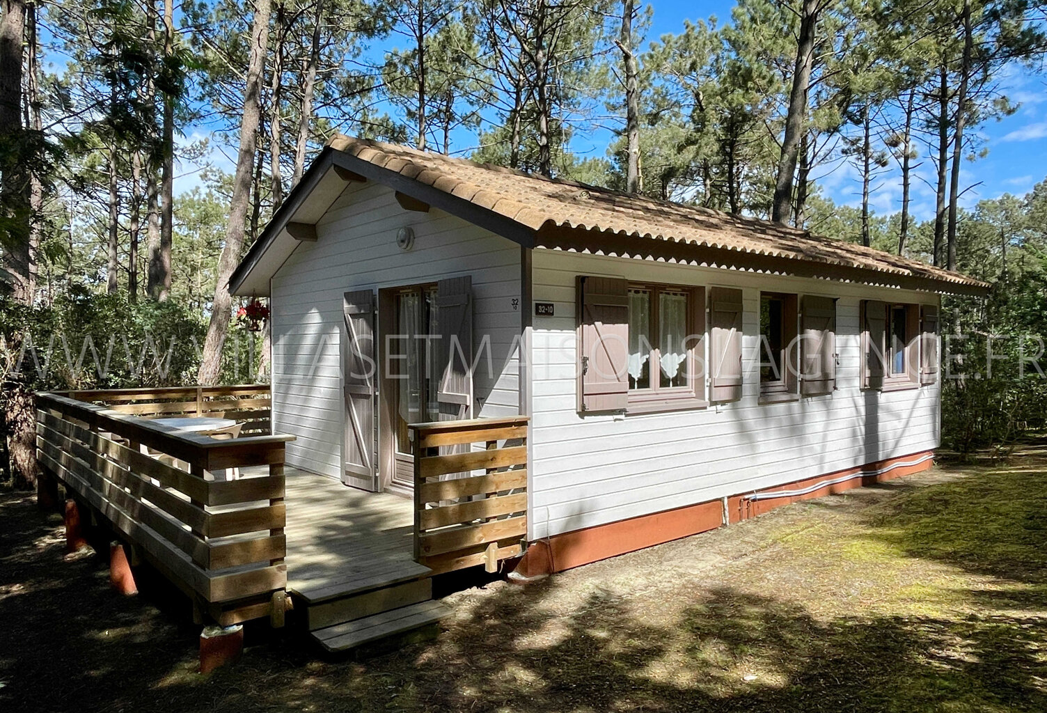 CHALET AU CALME DANS LE VILLAGE NATURISTE DE LA JENNY — photo 1