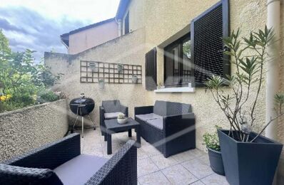 vente appartement 220 000 € à proximité de Périgny (94520)