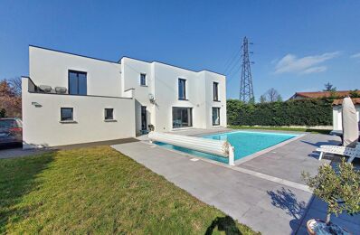 location maison 2 250 € CC /mois à proximité de La Chapelle-Villars (42410)