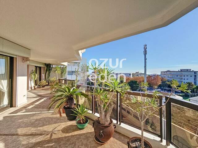 Cannes - Palm Beach 3P 115m2 Vue dégagée — photo du bien