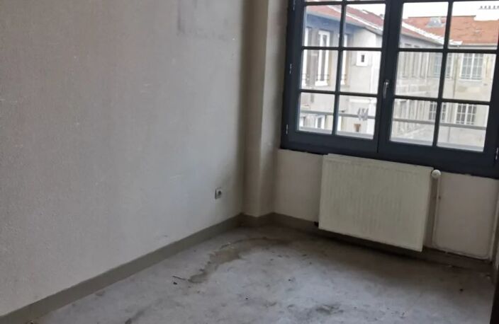 Vente appartement 2 pièces 40 m² Saint-Étienne (42000) — photo 3