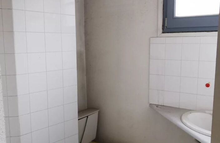 Vente appartement 2 pièces 40 m² Saint-Étienne (42000) — photo 5