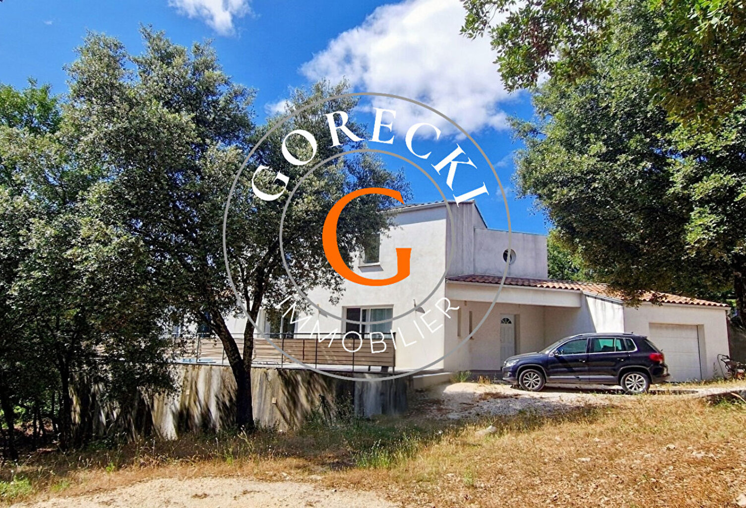 A vendre - A 12km d'Uzès, Belle villa sur terrain arboré de 1... — photo 1