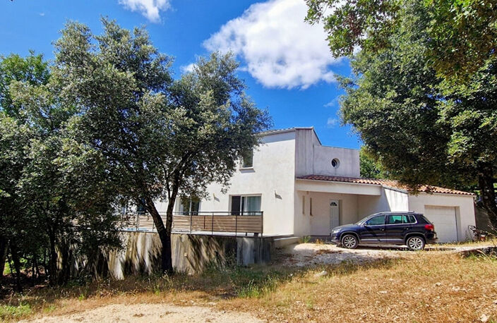 A vendre - A 12km d'Uzès, Belle villa sur terrain arboré de 1... — photo 2