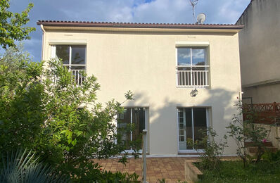 vente maison 169 600 € à proximité de Saint-Yrieix-sur-Charente (16710)
