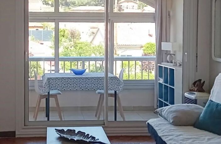 STUDIO À VENDRE À SAINT-MANDRIER - SECTEUR DU PIN ROLAND — photo 2