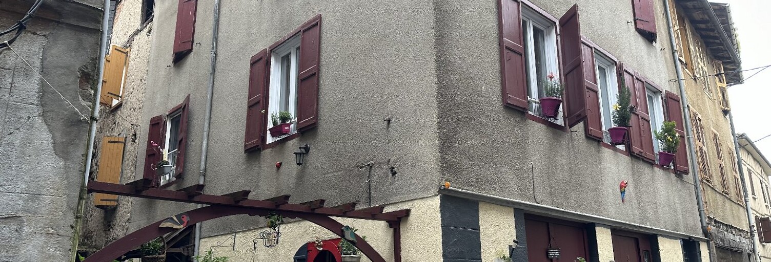 Maison 7 Pièces 90 m² à vendre à Maurs (15600)