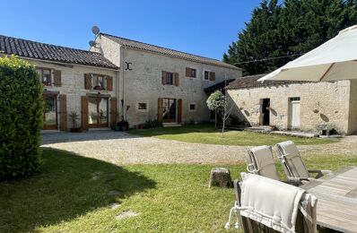vente maison 672 000 € à proximité de Saint-Jean-d'Angély (17400)