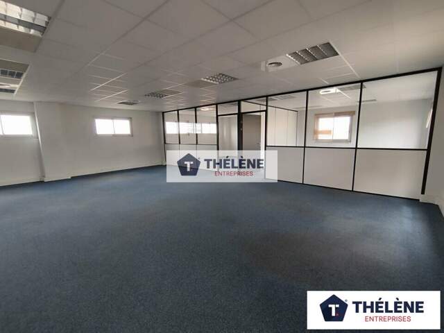 BUREAUX à LOUER — photo du bien