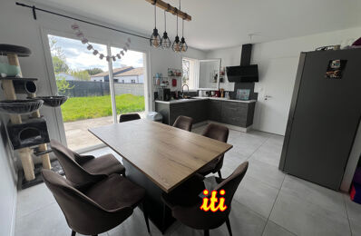 vente maison 288 700 € à proximité de Saint-Julien-des-Landes (85150)