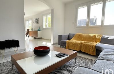 vente maison 545 000 € à proximité de Montgermont (35760)