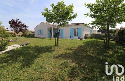 vente maison 189 000 € à proximité de Rioux-Martin (16210)