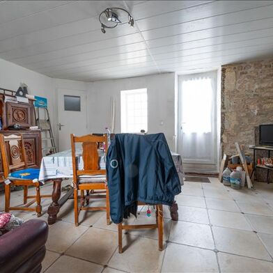 Maison 1 pièce 83 m²