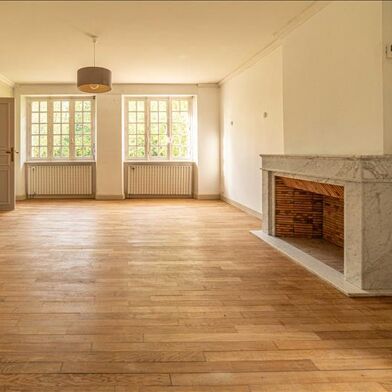 Maison 9 pièces 493500 €