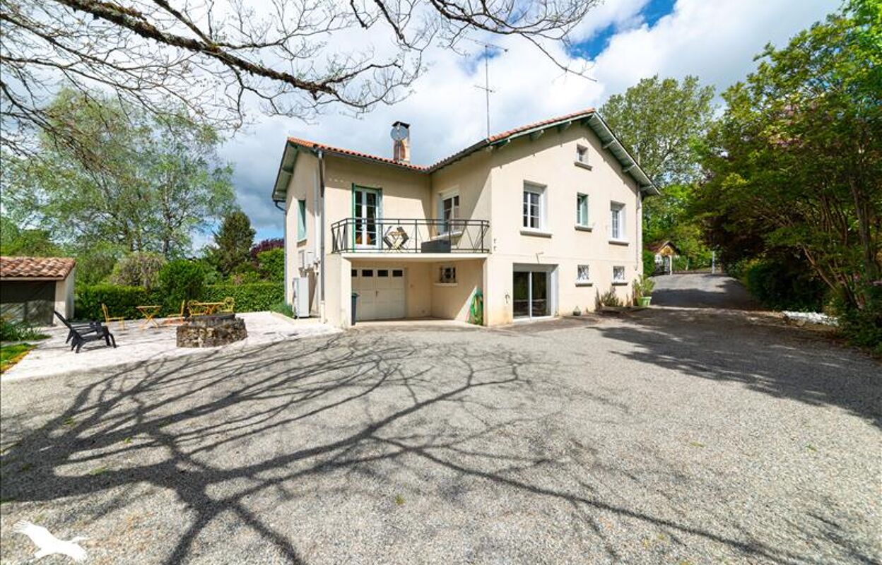 maison 4 pièces 94 m2 à vendre à Caussade (82300)