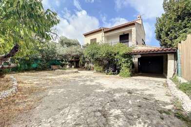 Maison 4 pièces 2300 €