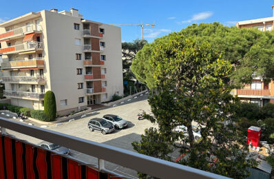 appartement 1 pièces 33 m2 à vendre à Saint-Raphaël (83530)