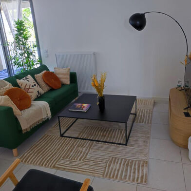 Appartement 4 pièces 423150 €