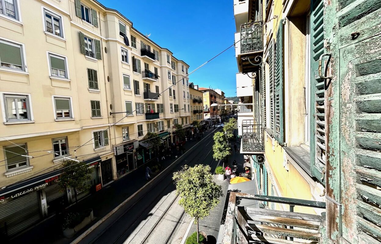 bureau 4 pièces 90 m2 à vendre à Nice (06000)