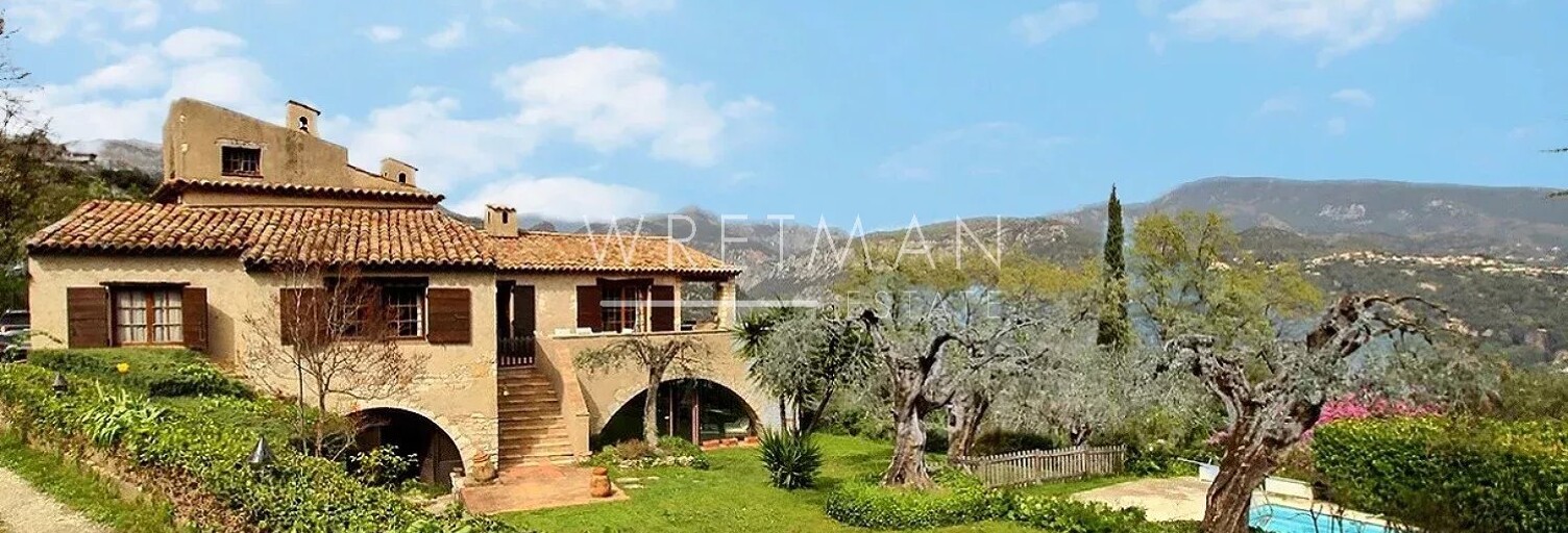 Maison 7 Pièces 240 m² à vendre à Le Broc (06510)