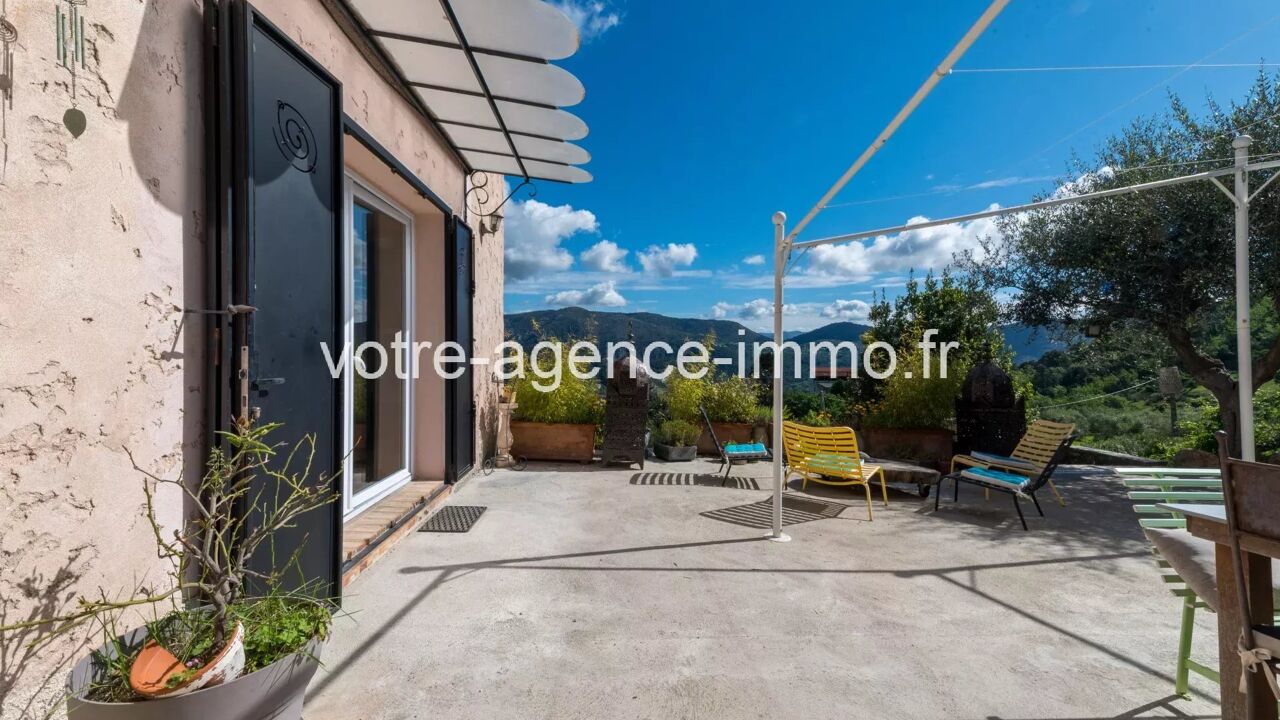 maison 5 pièces 170 m2 à vendre à Aspremont (06790)