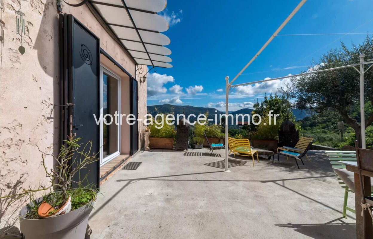 maison 5 pièces 170 m2 à vendre à Aspremont (06790)