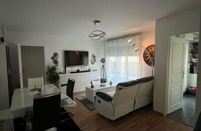 location appartement 690 € CC /mois à proximité de Sours (28630)