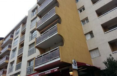 location appartement 680 € CC /mois à proximité de Corbières-en-Provence (04220)