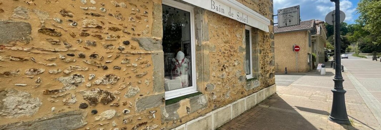 property.type.service   m² à vendre à Eugénie-les-Bains (40320)