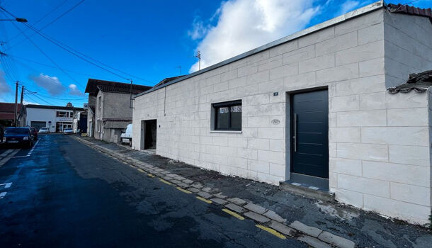 Local commercial  à louer Saintes 17100