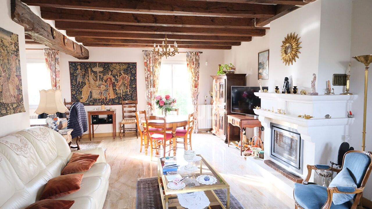 maison 5 pièces 180 m2 à vendre à Saint-Cyr-sur-Loire (37540)