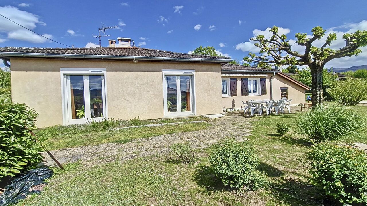 maison 4 pièces 104 m2 à vendre à Saint-Vérand (38160)