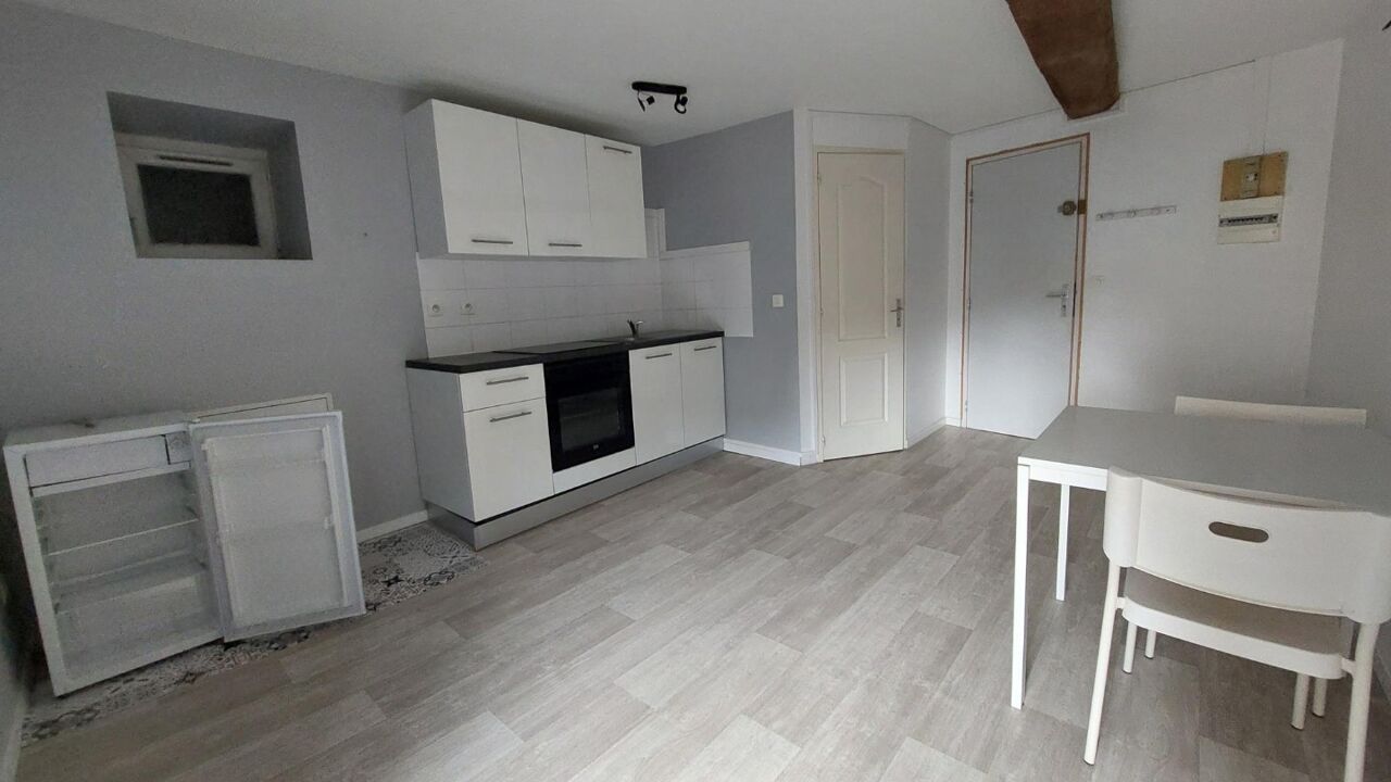 appartement 1 pièces 17 m2 à louer à Bourgoin-Jallieu (38300)