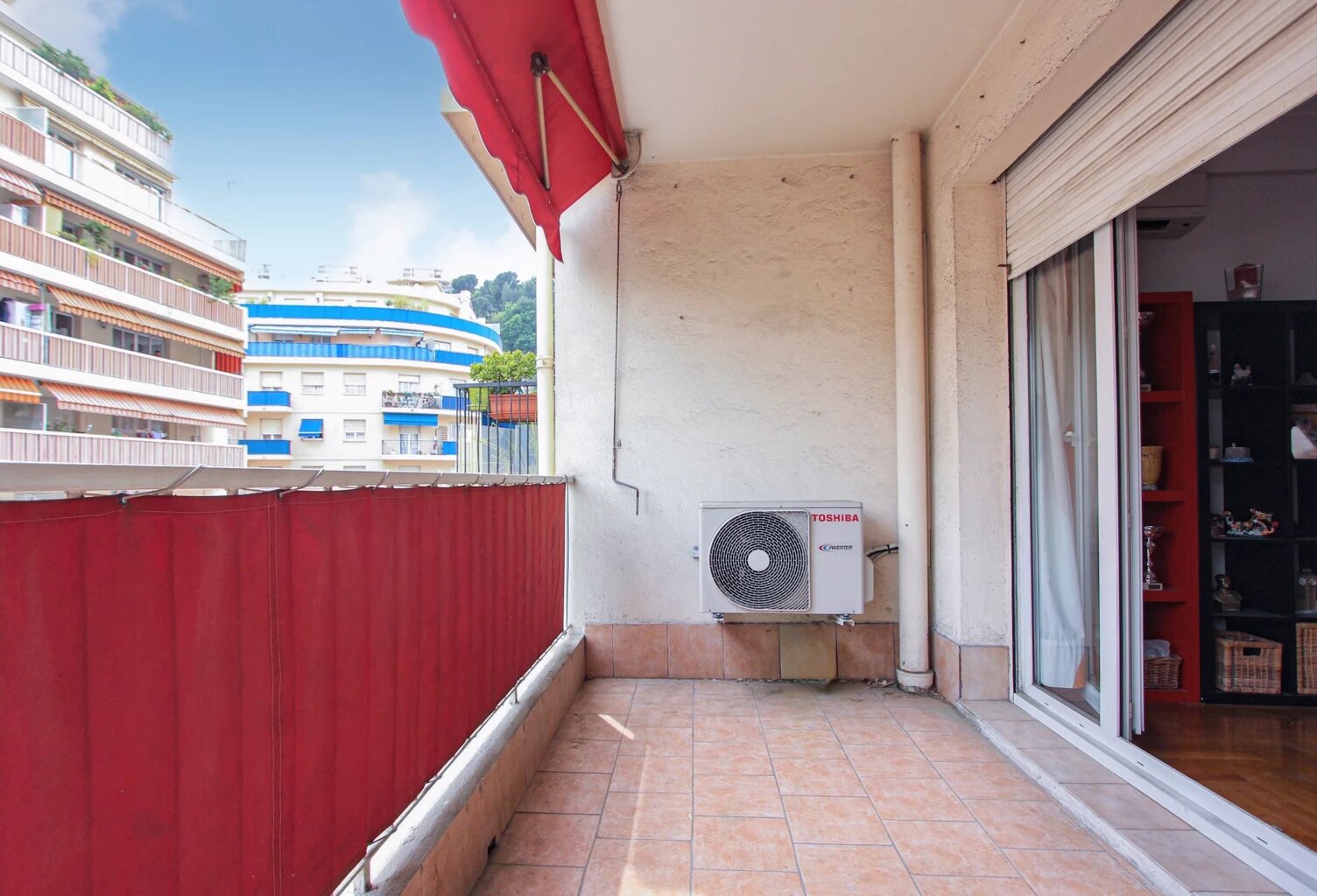 NICE - SAINT SYLVESTRE - SPACIEUX 4 PIÈCES AVEC TERRASSE — photo 1