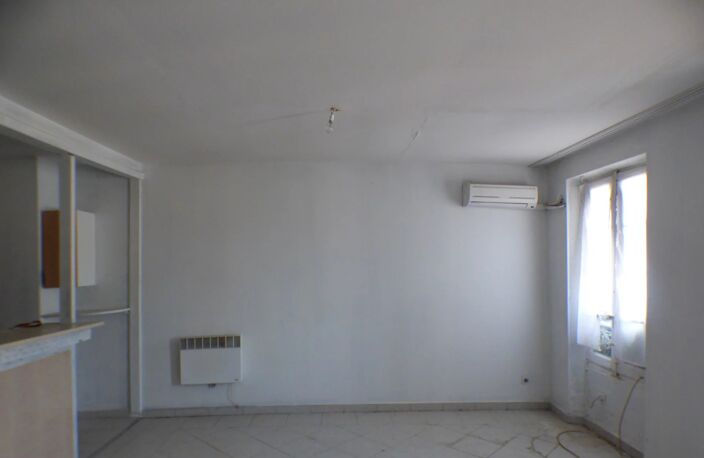 APPARTEMENT F3 DE 55,98 M2 - CŒUR DE VILLAGE — photo 2