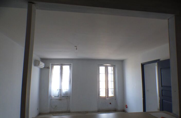 APPARTEMENT F3 DE 55,98 M2 - CŒUR DE VILLAGE — photo 4