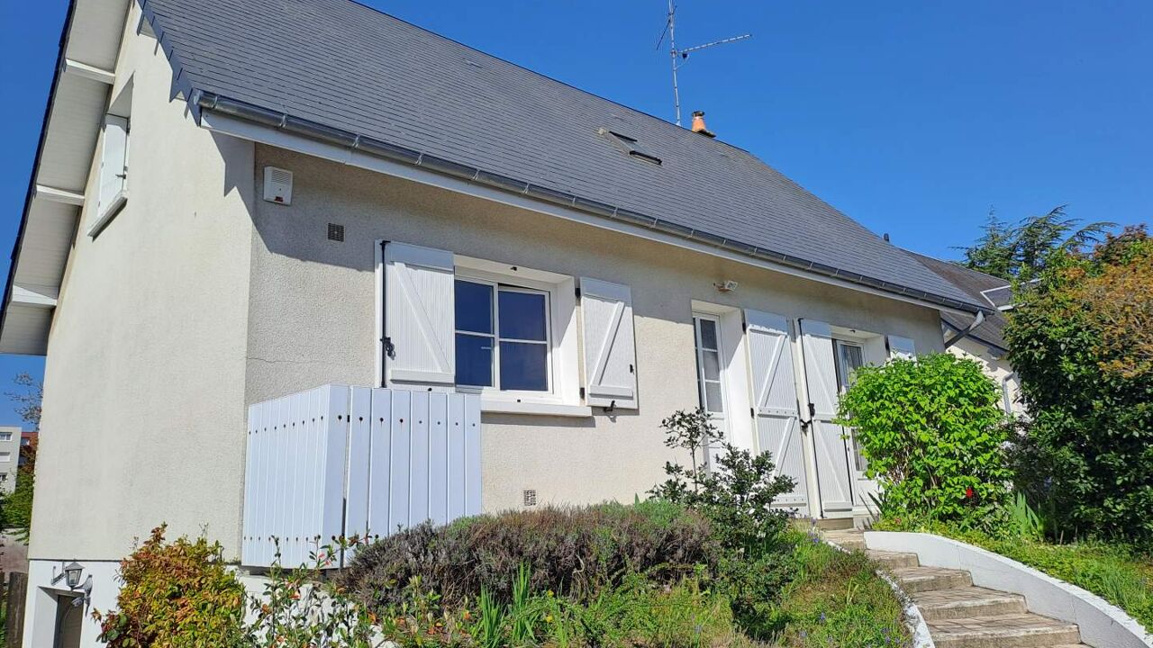 maison 4 pièces 89 m2 à vendre à Saint-Avertin (37550)