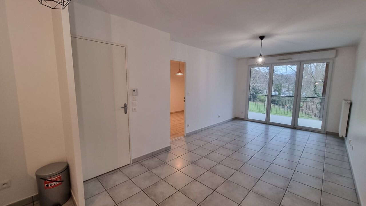 appartement 2 pièces 42 m2 à louer à Saint-Paul-de-Varces (38760)