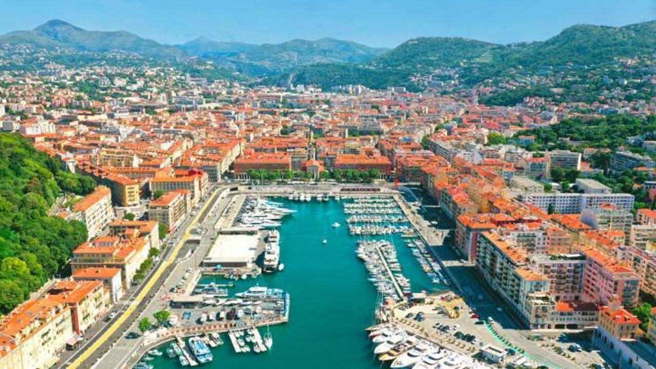 commerce 1 pièces 75 m2 à vendre à Nice (06300)