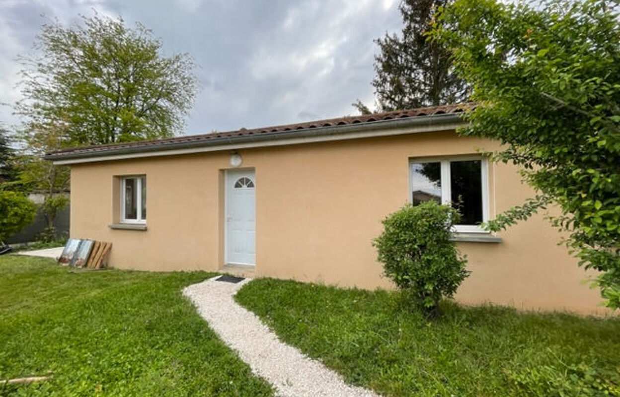 maison 3 pièces 80 m2 à louer à Saint-Genis-Laval (69230)