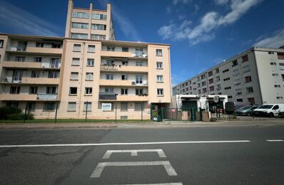 garage  pièces  m2 à louer à Décines-Charpieu (69150)