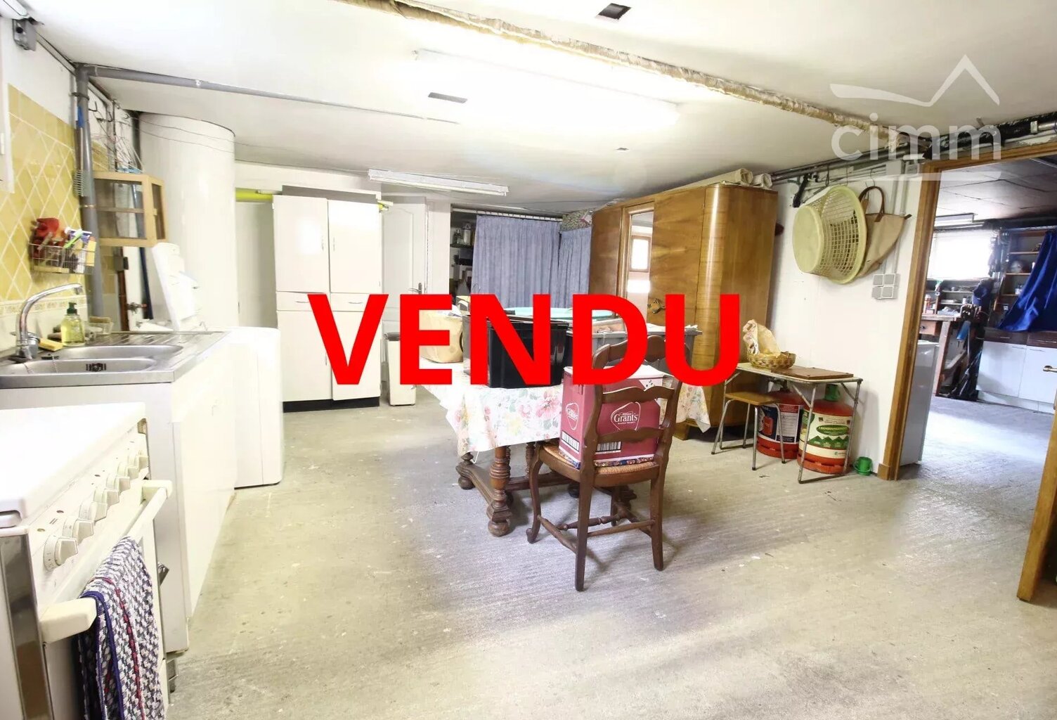 VENDU une villa avec un jardin et un grand garage — photo 1