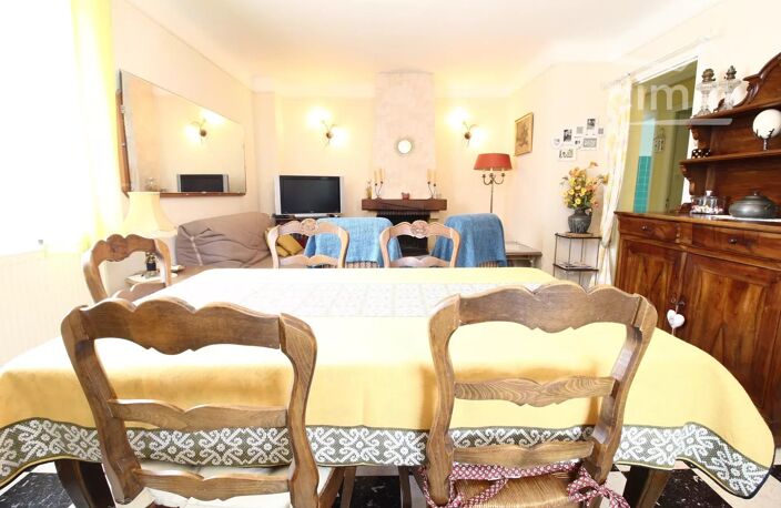 VENDU une villa avec un jardin et un grand garage — photo 3