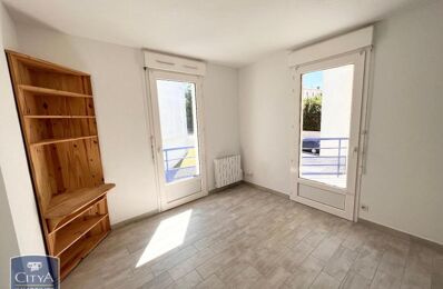 location appartement 402 € CC /mois à proximité de Fontenay-le-Comte (85200)
